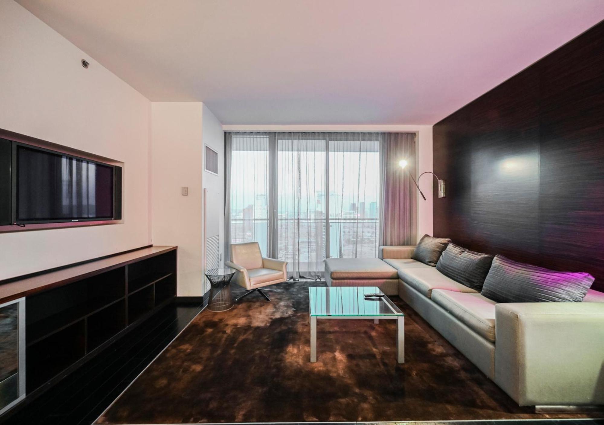 Stripviewsuites Two-Bedroom Con-Joined Exclusive Condo Las Vegas Room photo